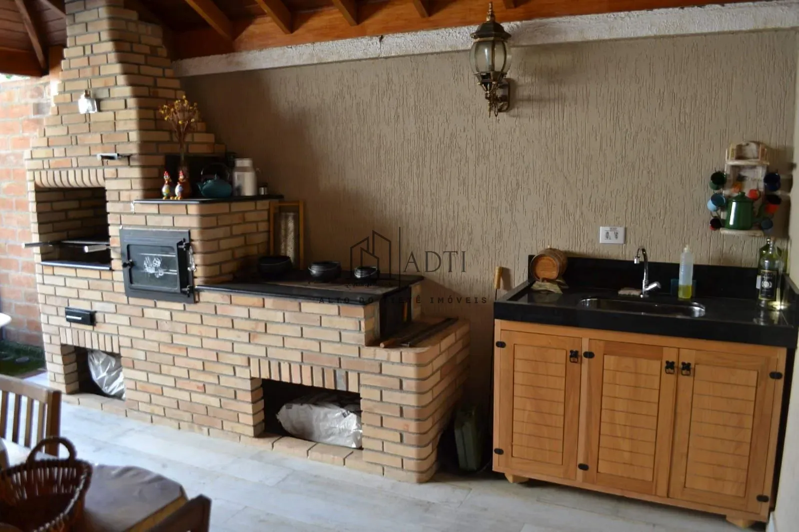 Casa, 3 quartos, 151 m² - Foto 2