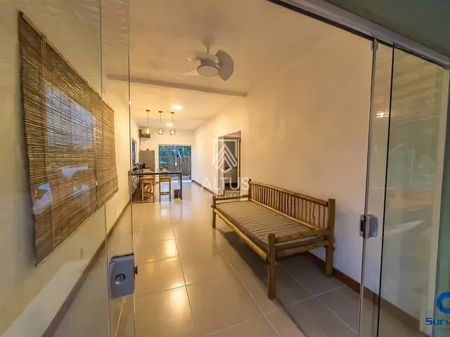 Casa 2 quartos e 2 banheiros, à venda, no bairro itacare em Itacaré