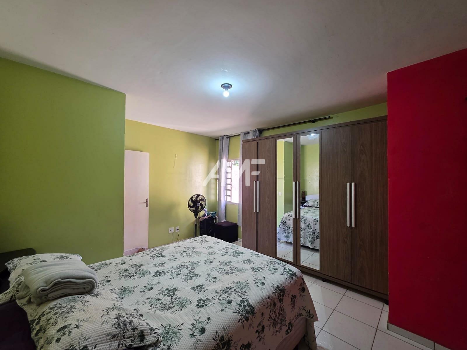 Casa à venda com 3 quartos, 250m² - Foto 16