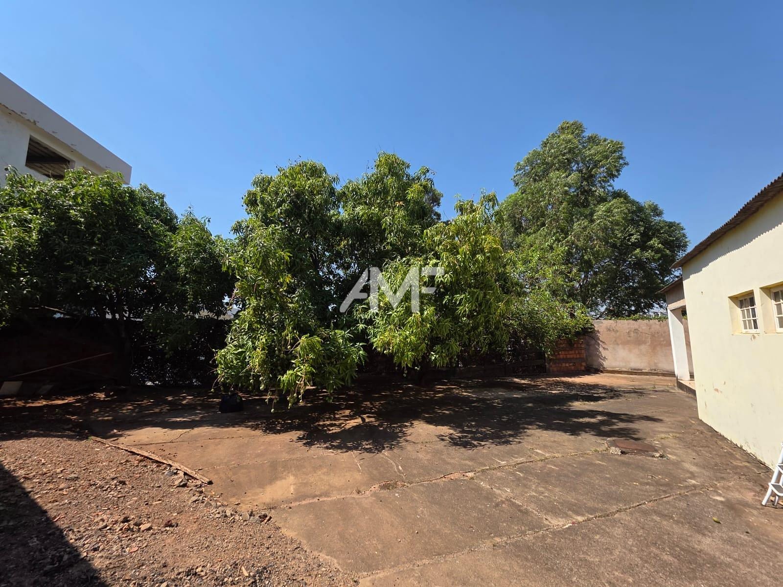 Casa à venda com 3 quartos, 250m² - Foto 22