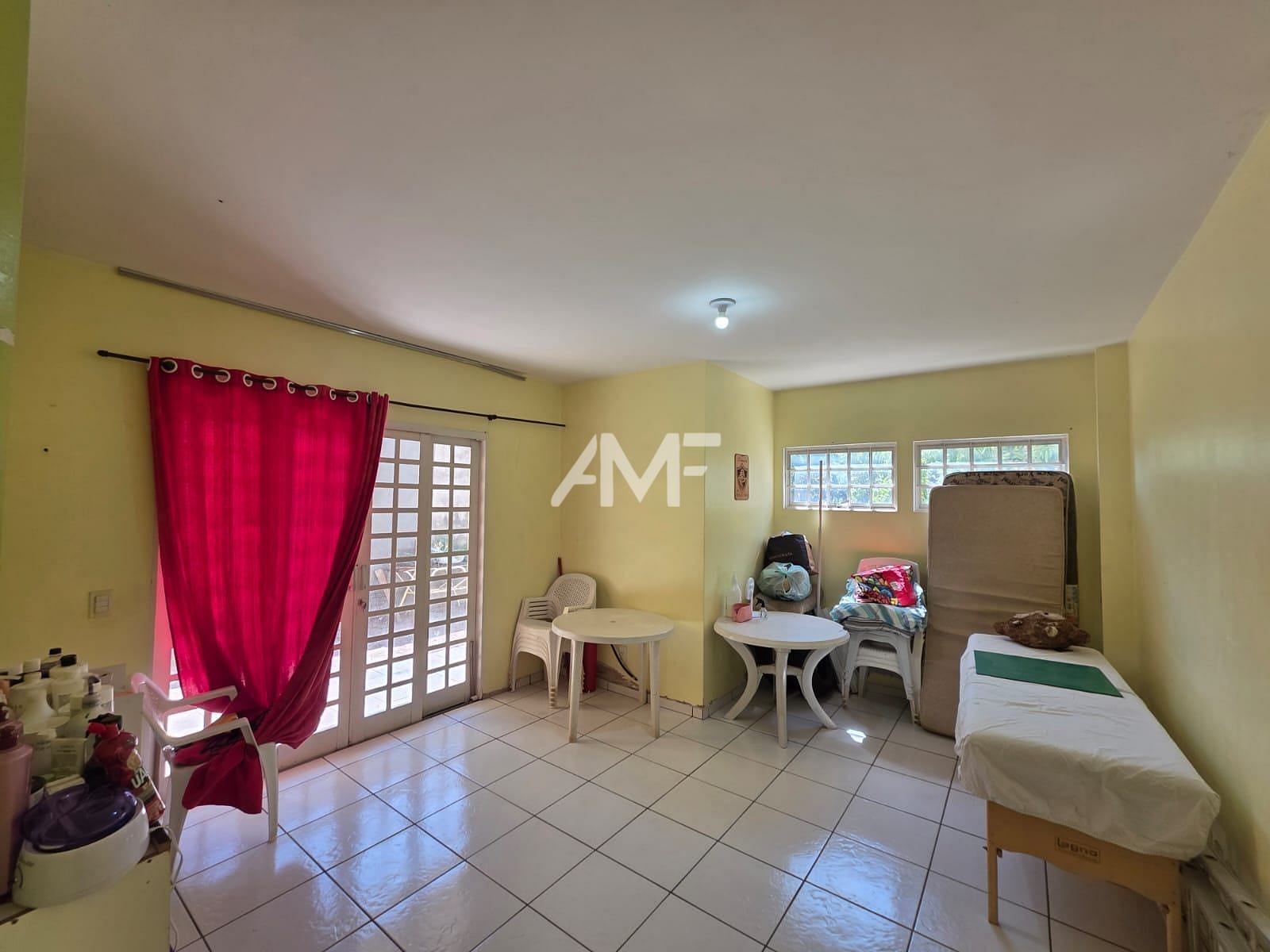 Casa à venda com 3 quartos, 250m² - Foto 19