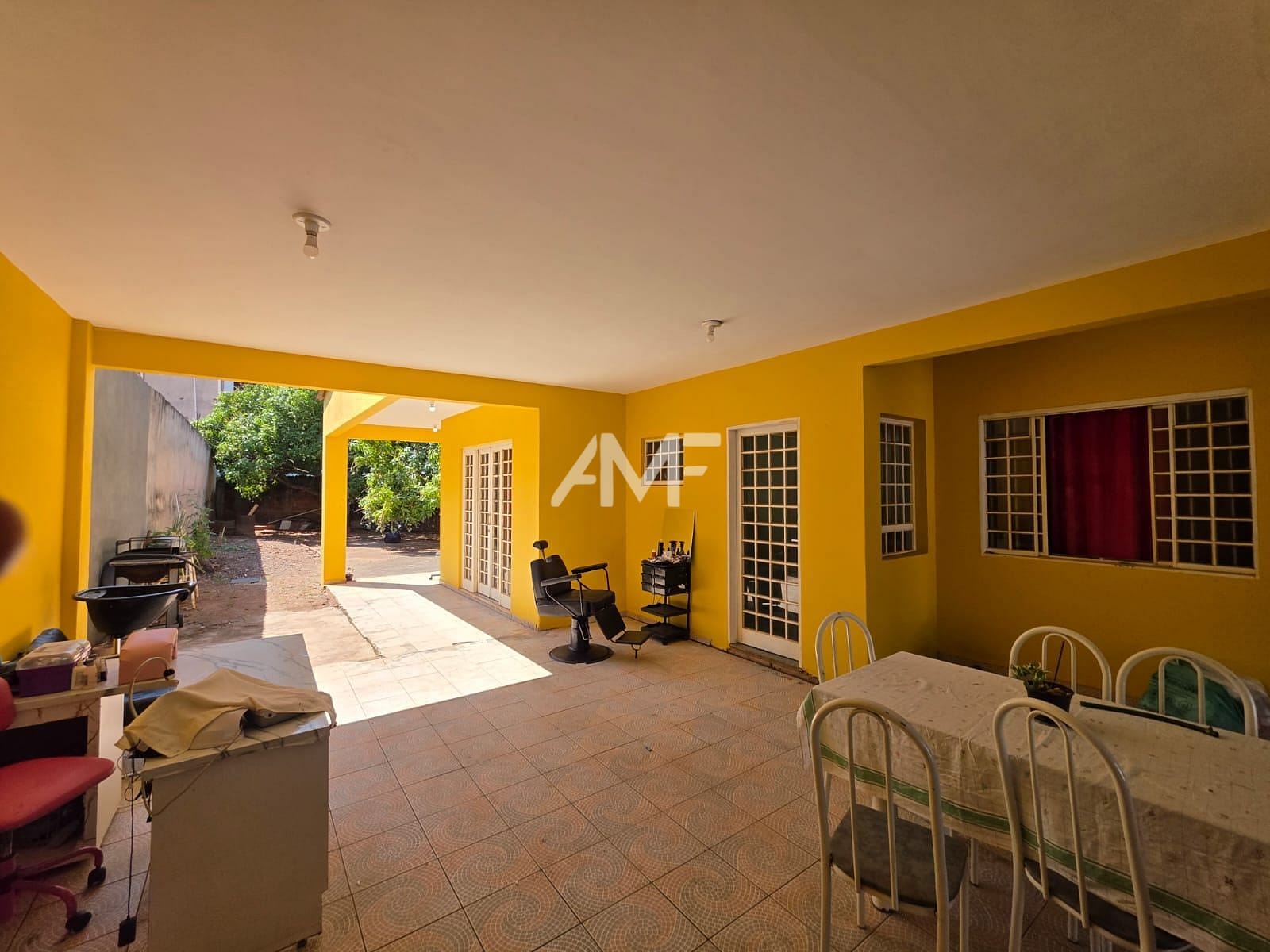Casa à venda com 3 quartos, 250m² - Foto 25