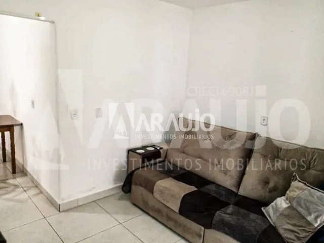 Casa com 200m² 2 quartos e 1 banheiro, à venda, no bairro Cidade Nova em Itajaí