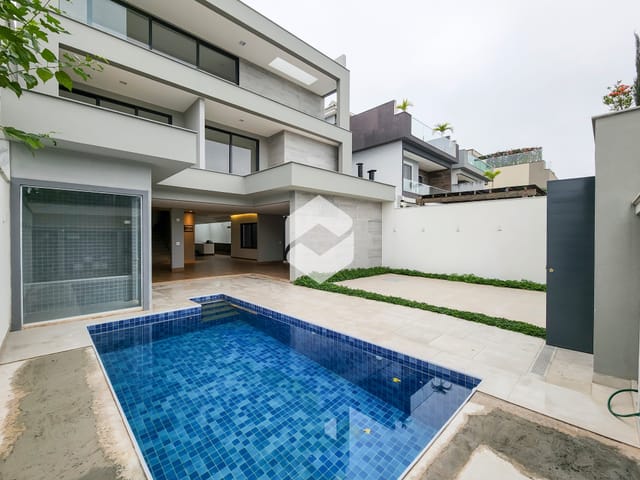 Casa com 280m², à venda, no bairro Recreio dos Bandeirantes em Rio de Janeiro