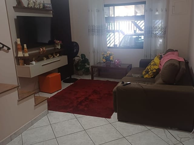 Casa 2 quartos e 2 banheiros, à venda, no bairro Parque Capuava em Santo André