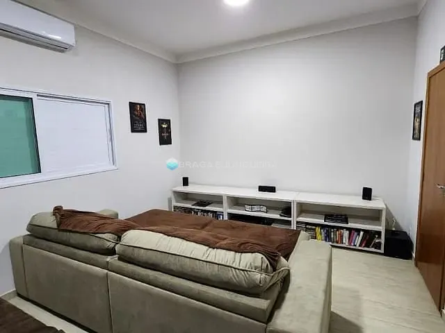Casa com 560m² 3 quartos e 3 banheiros, à venda, no bairro Centro em Mirassol
