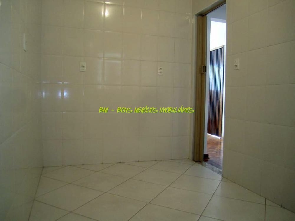 Casa à venda e aluguel com 2 quartos, 130m² - Foto 11