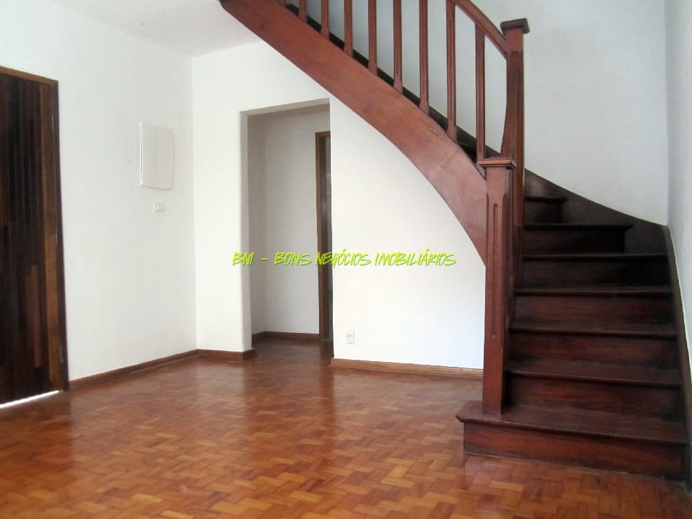 Casa à venda e aluguel com 2 quartos, 130m² - Foto 8