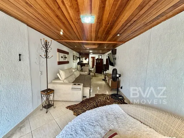 Casa com 140m² 3 quartos e 3 banheiros, à venda, no bairro Portinho em Cabo Frio