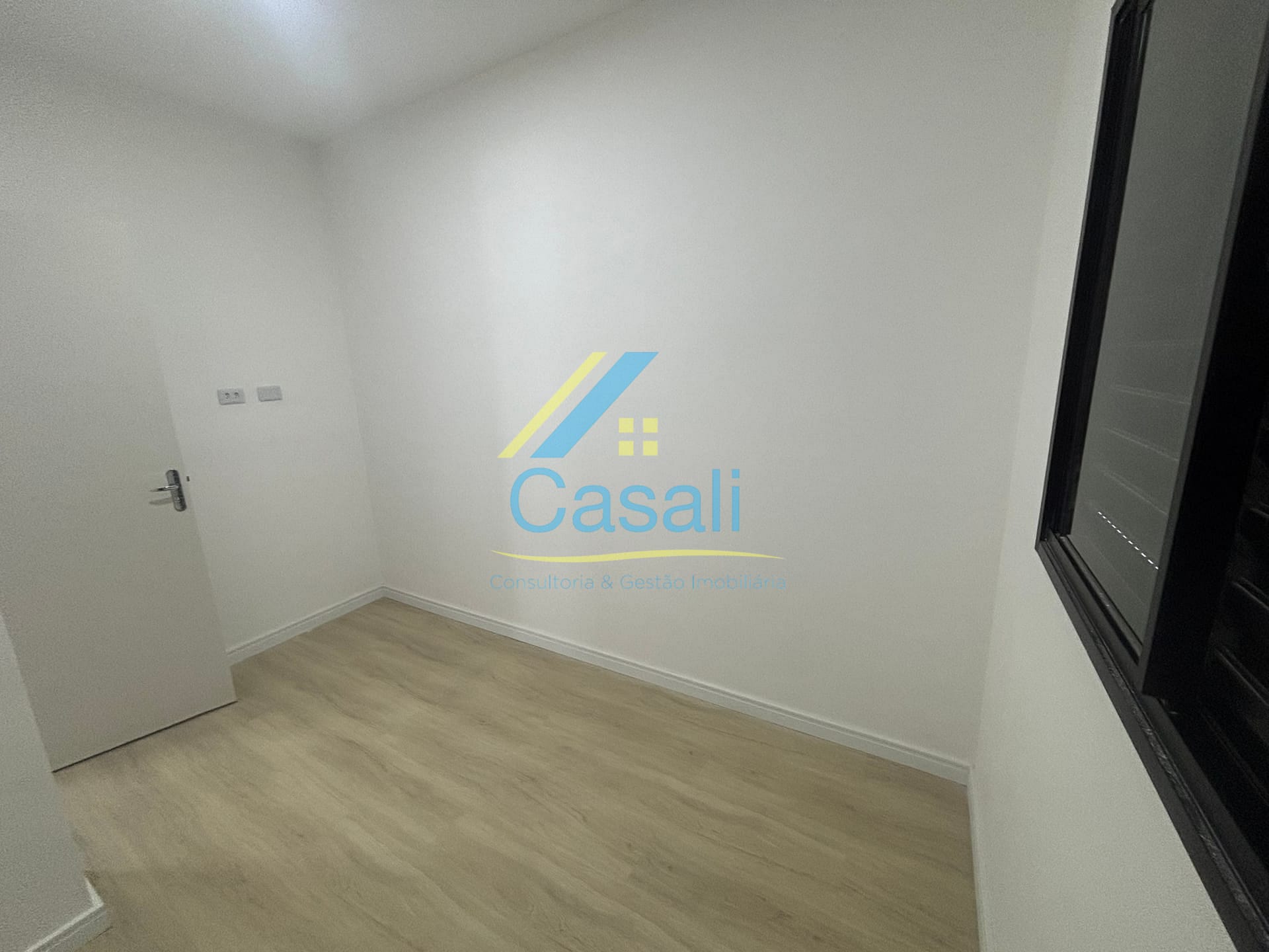 Casa à venda com 3 quartos, 80m² - Foto 16