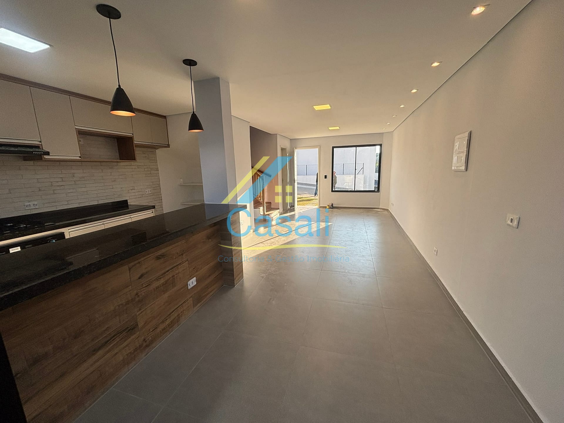Casa à venda com 3 quartos, 80m² - Foto 6