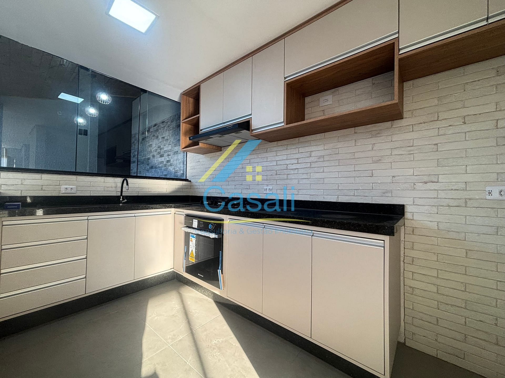 Casa à venda com 3 quartos, 80m² - Foto 8