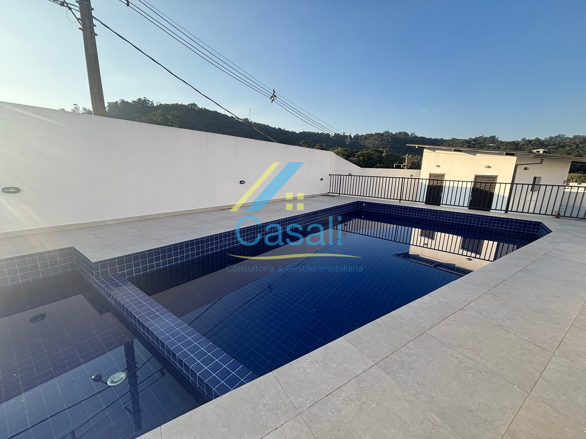 Casa à venda com 3 quartos, 80m² - Foto 29