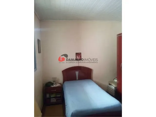 Casa com 166m² 2 quartos e 1 banheiro, à venda, no bairro Vila Paulo Silas em São Paulo