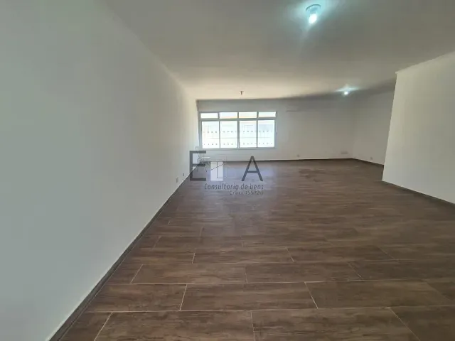 Casa com 300m² 3 quartos e 5 banheiros, para alugar, no bairro Parque da Mooca em São Paulo