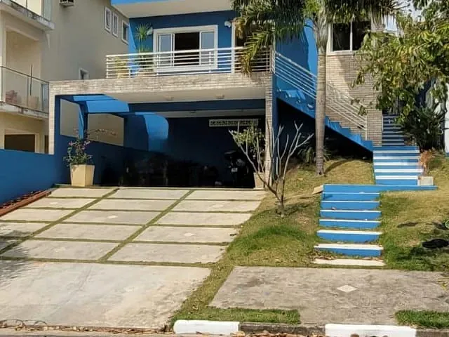 Casa com 360m² 3 quartos e 2 banheiros, à venda, no bairro Jardim Caiapiá em Cotia