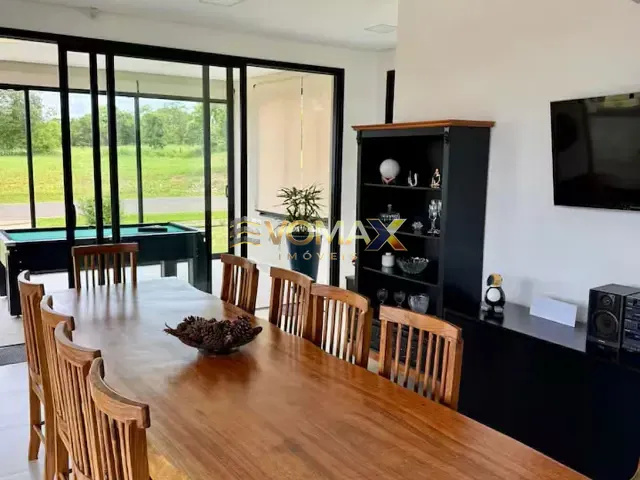 Casa 3 quartos e 4 banheiros, à venda, no bairro Rod. Raposo Tavares em Paranapanema