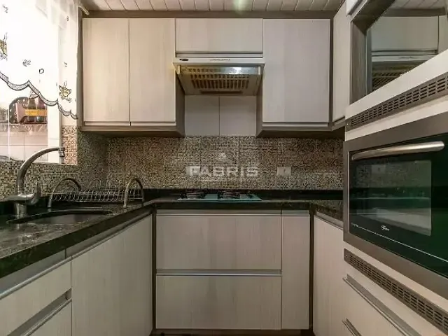 Casa com 105m² 2 quartos e 1 banheiro, à venda, no bairro Ouro Verde em Campo Largo