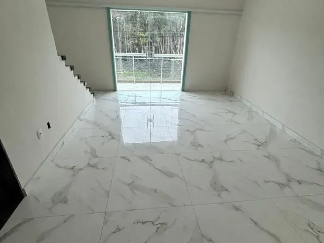 Casa com 360m² 2 quartos e 2 banheiros, para alugar, no bairro Liberdade em Rio das Ostras