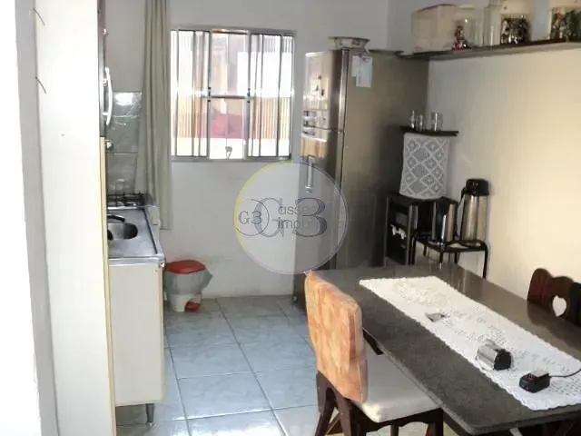 Casa 2 quartos e 1 banheiro, à venda, no bairro Três Vendas em Pelotas