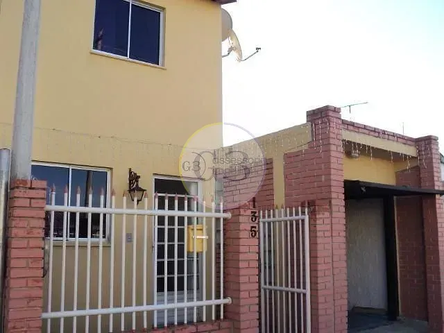 Casa 2 quartos e 1 banheiro, à venda, no bairro Três Vendas em Pelotas