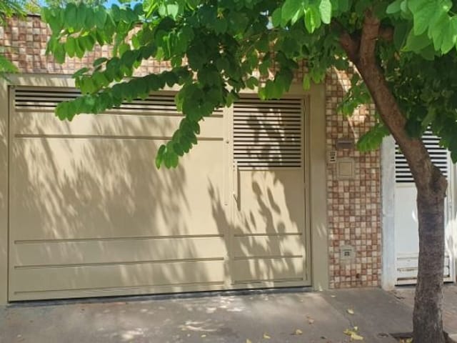 Casa com 125m² 2 quartos e 2 banheiros, à venda, no bairro Jardim Vale do Sol em Birigui