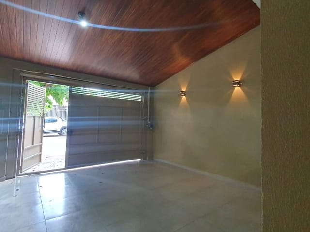 Casa com 125m² 2 quartos e 2 banheiros, à venda, no bairro Jardim Vale do Sol em Birigui