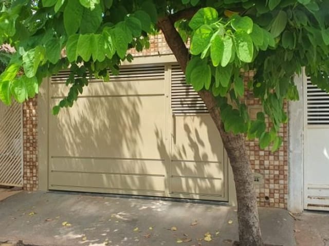 Casa com 125m² 2 quartos e 2 banheiros, à venda, no bairro Jardim Vale do Sol em Birigui