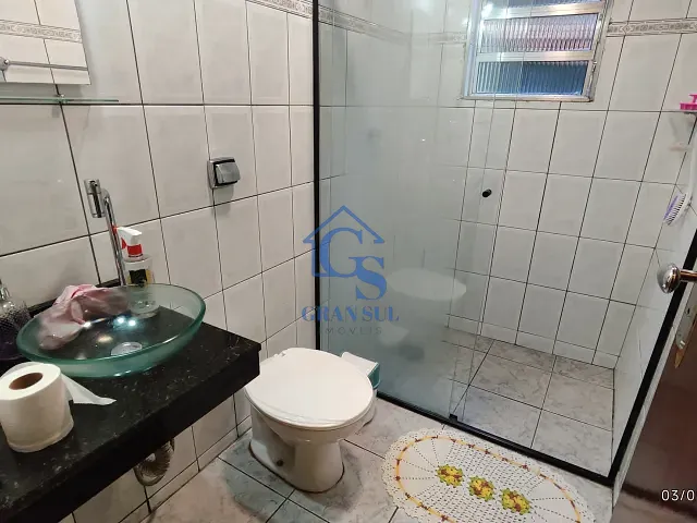 Casa 4 quartos e 3 banheiros, à venda, no bairro Balneário São José em São Paulo