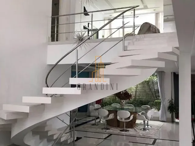 Casa com 600m² 5 quartos e 7 banheiros, à venda, no bairro Parque Terra Nova II em São Bernardo do Campo