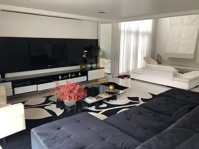 Casa com 600m² 5 quartos e 7 banheiros, à venda, no bairro Parque Terra Nova II em São Bernardo do Campo