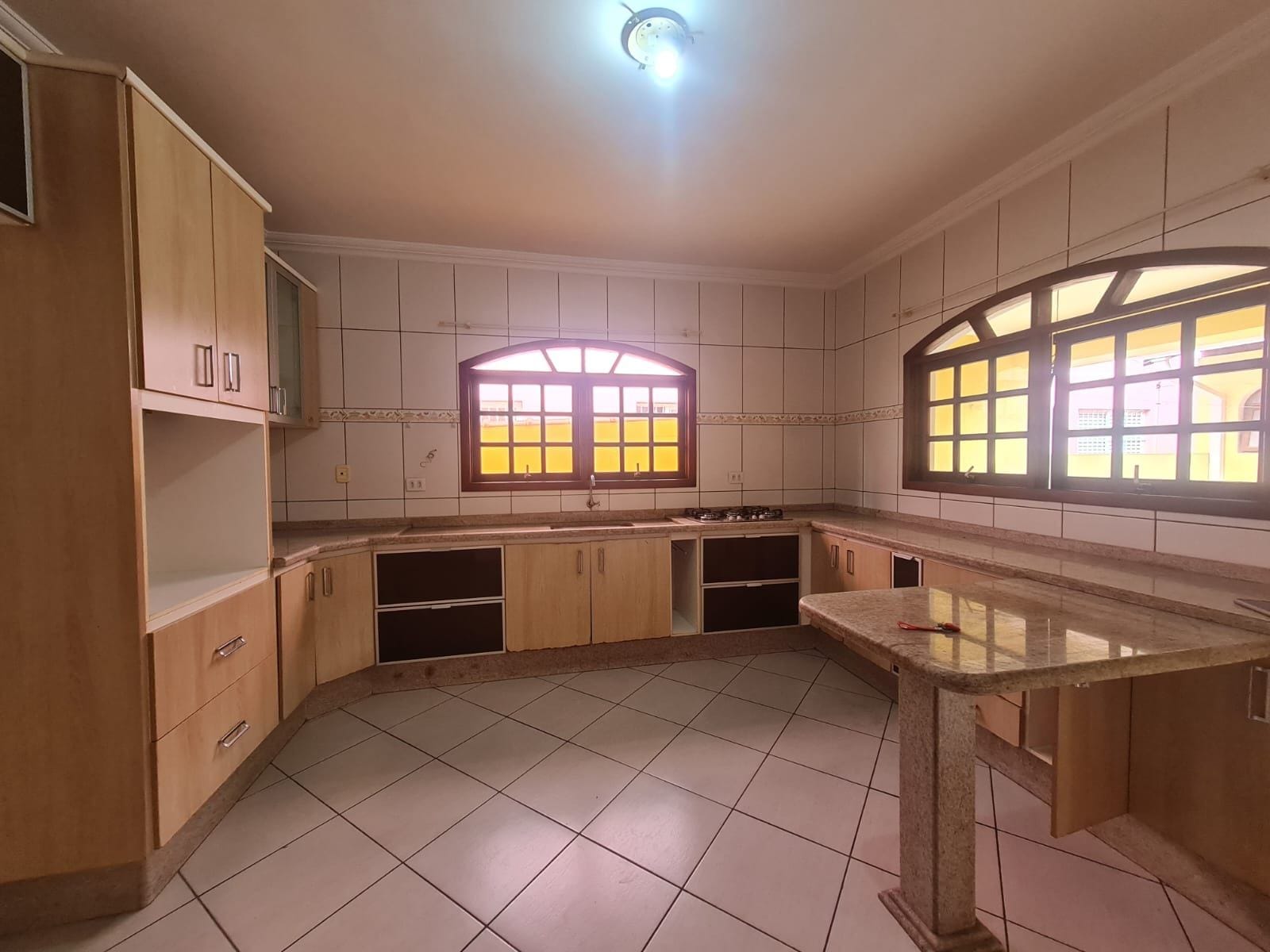 Casa, 3 quartos, 350 m² - Foto 6