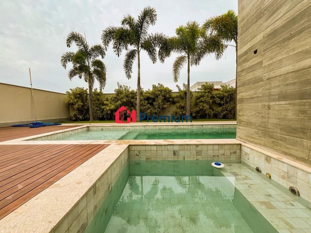 Casa 5 quartos e 8 banheiros, à venda, no bairro Barra da Tijuca em Rio de Janeiro