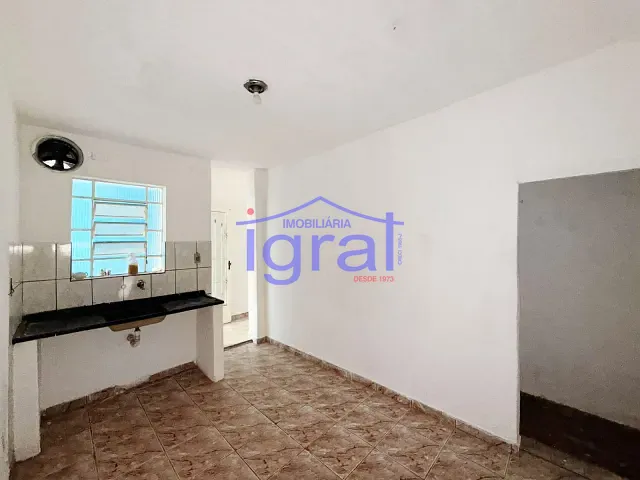 Casa 1 quarto e 1 banheiro, à venda, no bairro Jardim Oriental em São Paulo