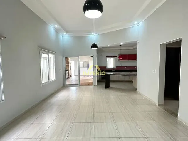 Casa com 360m² 4 quartos e 3 banheiros, à venda, no bairro Jardim Sol D'Icaraí em Salto