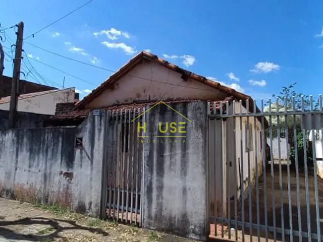 Casa com 270m² 2 quartos e 2 banheiros, à venda, no bairro Vila Marim em Votuporanga