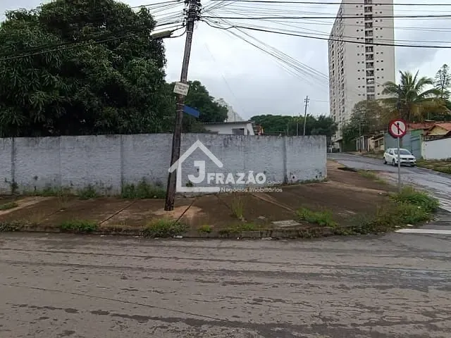 Casa com 497m² 3 quartos e 1 banheiro, à venda, no bairro Vila Monticelli em Goiânia