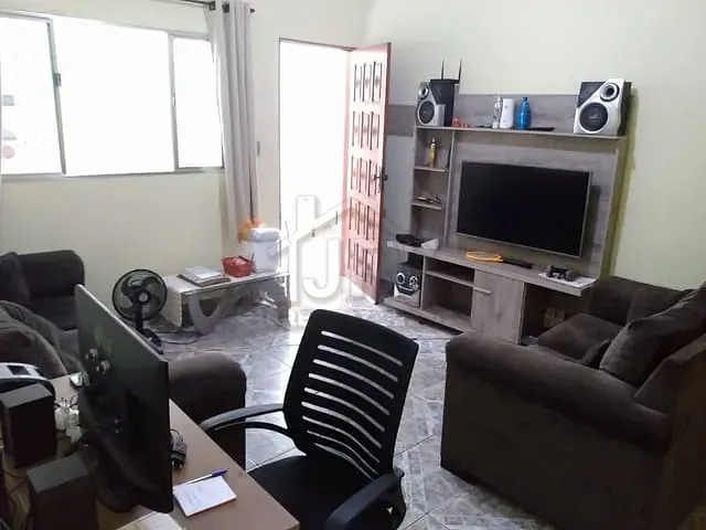 Casa com 175m² 2 quartos e 3 banheiros, à venda, no bairro Alto da Boa Vista em Mauá