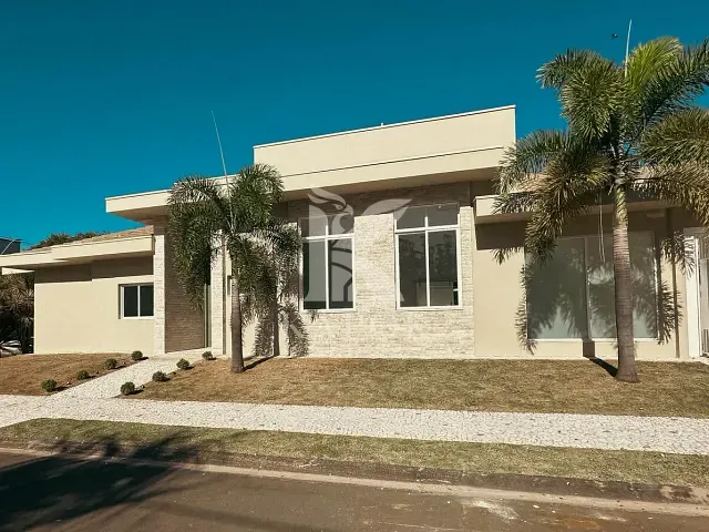 Casa com 451m² 3 quartos e 5 banheiros, à venda, no bairro Jardim de Itapoan em Paulínia