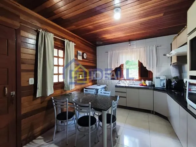 Casa 3 quartos e 1 banheiro, à venda, no bairro Nossa Senhora da Salete em Concórdia