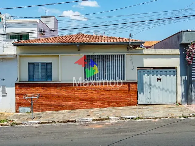 Casa com 400m² 3 quartos e 2 banheiros, à venda, no bairro Santa Cruz em Itapira