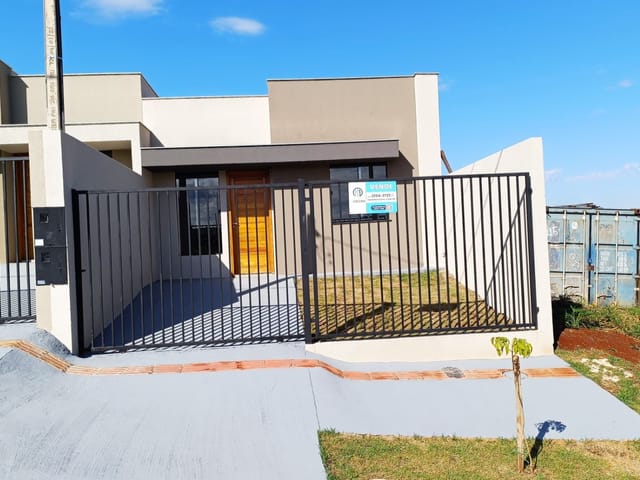 Casa com 126m² 2 quartos e 1 banheiro, à venda, no bairro Residencial Araucária em Cambé