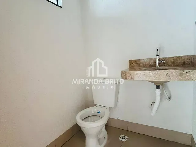 Casa 2 quartos e 2 banheiros, à venda, no bairro Independência - 1º Complemento Setor das Mansões em Aparecida de Goiânia