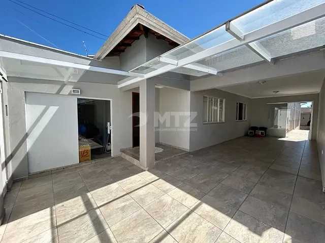 Casa com 271m² 3 quartos e 4 banheiros, à venda, no bairro Centro em Botucatu