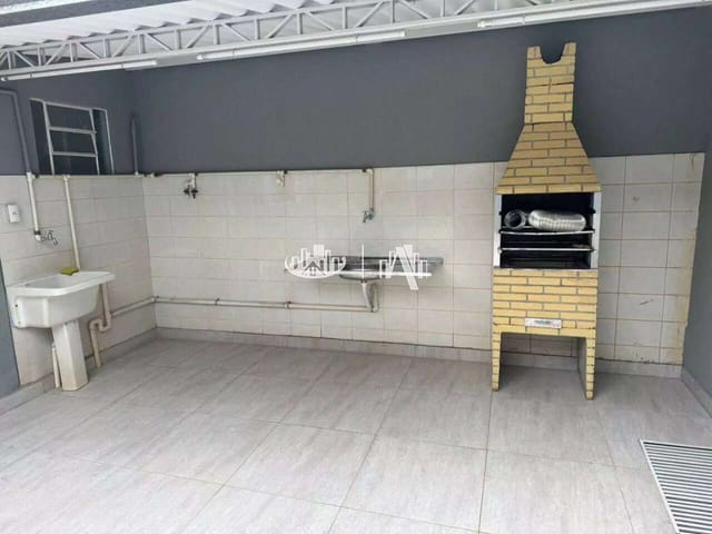Casa com 185m² 3 quartos e 1 banheiro, à venda, no bairro Recreio em Londrina
