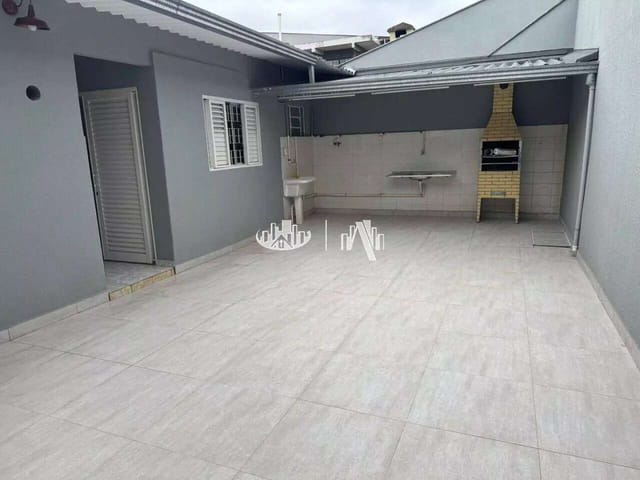 Casa com 185m² 3 quartos e 1 banheiro, à venda, no bairro Recreio em Londrina