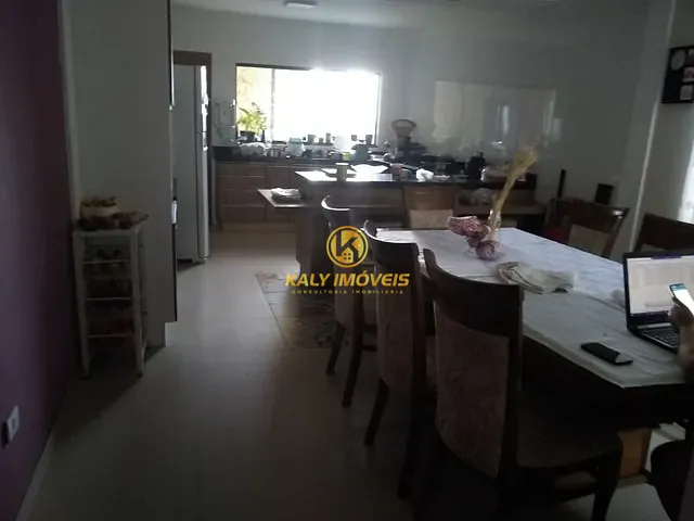 Casa com 250m² 1 quarto e 2 banheiros, à venda, no bairro Parque Novo Oratório em Santo André