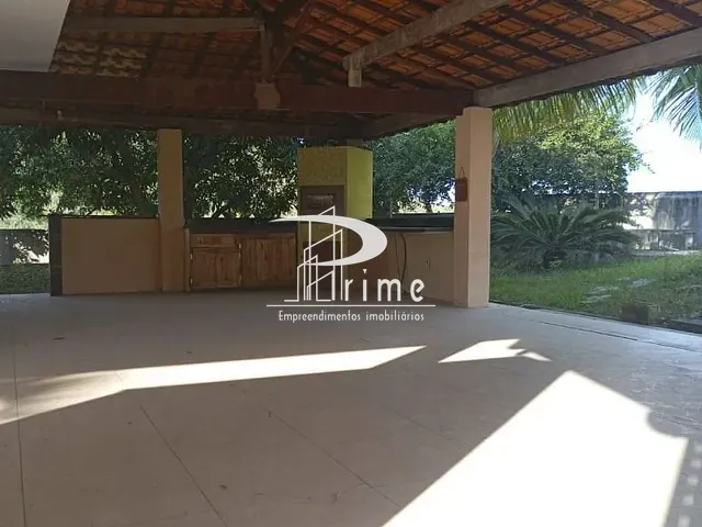 Casa com 542m² 4 quartos e 6 banheiros, à venda, no bairro Tribobó em São Gonçalo