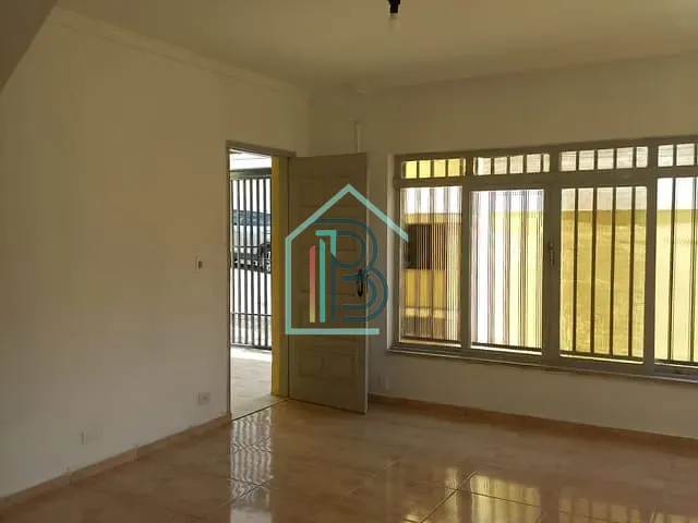 Casa com 120m² 3 quartos e 3 banheiros, para alugar, no bairro Vila Aliança em Guarulhos
