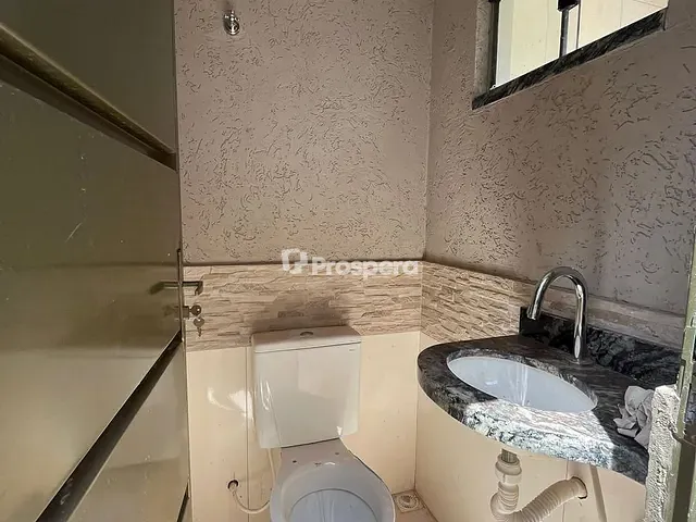 Casa com 150m² 3 quartos e 2 banheiros, à venda, no bairro Residencial Vida Nova em Anápolis